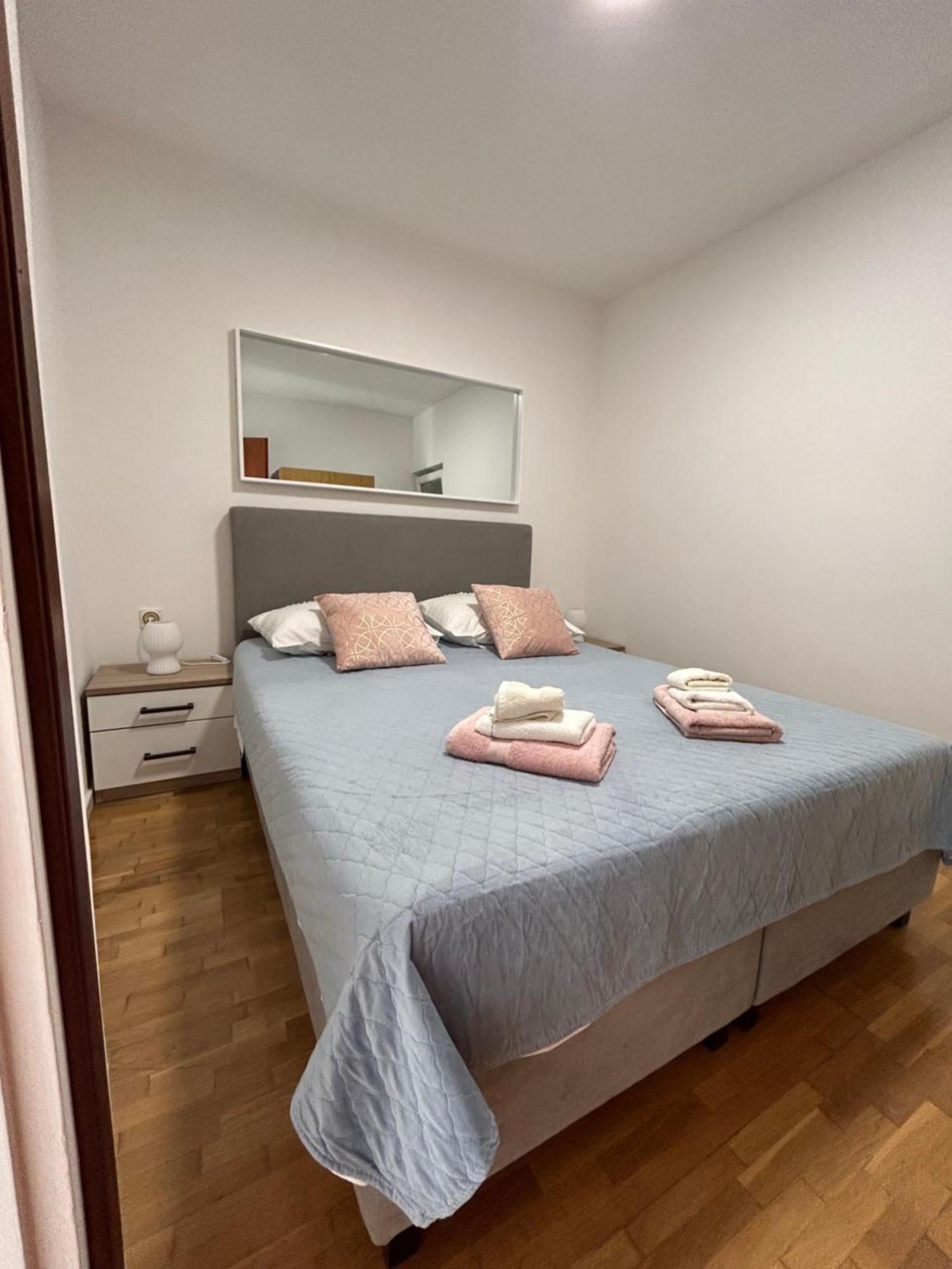 Apartment Susanj Ravni With Sea View Екстер'єр фото